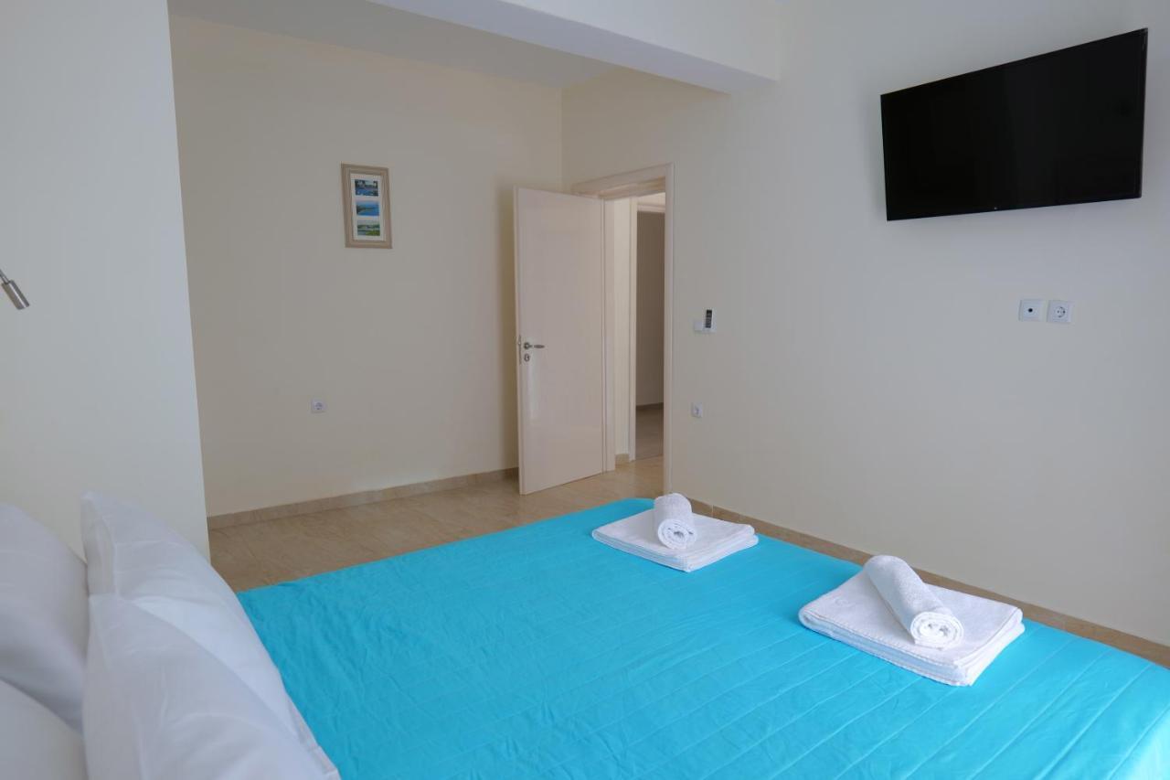 Sunny Holiday Sarandë Exterior foto